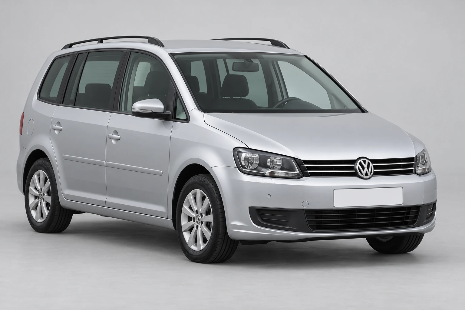 Silver Volkswagen Touran